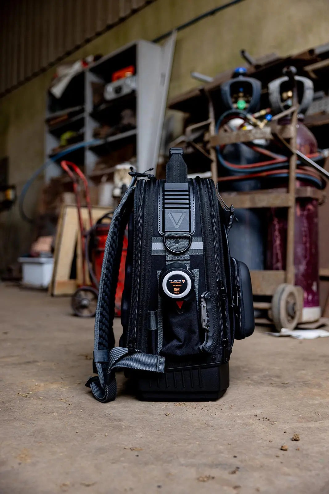 Velocity Rogue 50 Backpack Black Connect Compatible BP-50-B-C White Rose Tools