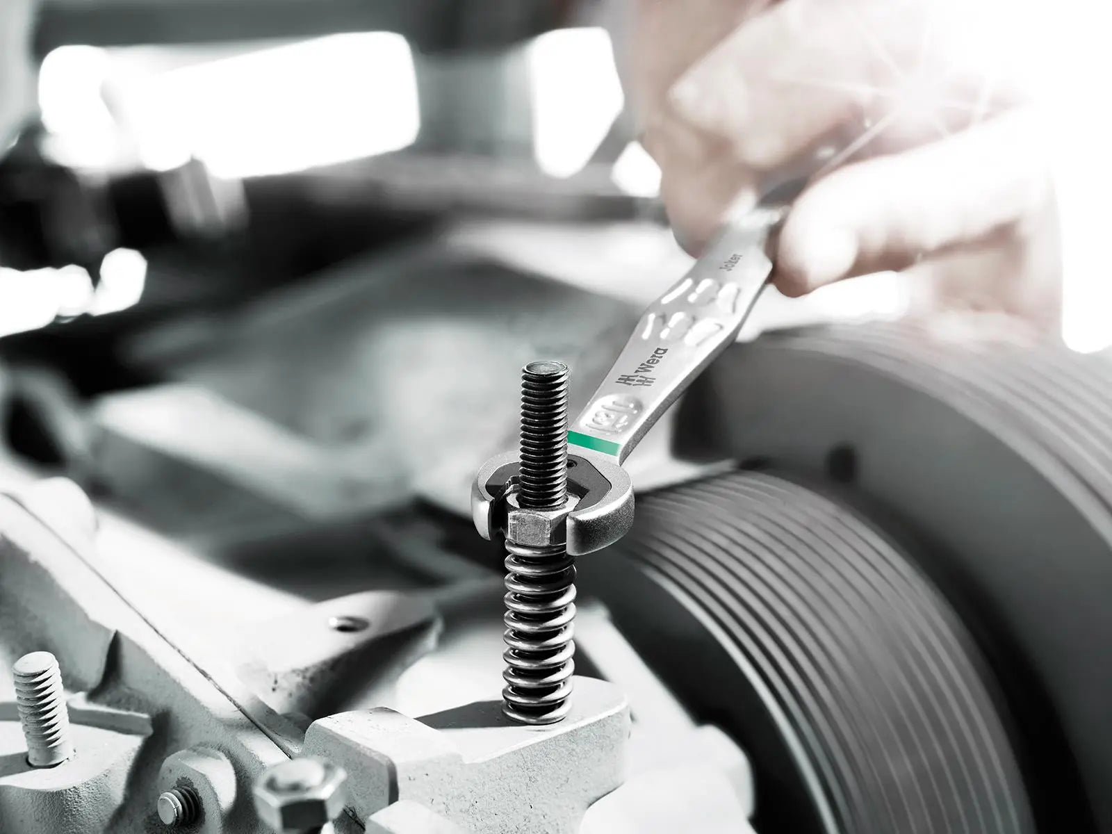 Wera Ratchet Combination Spanner Set 8 Piece 6000 Joker 8 Set 1 Imperial in Pouch 5/16"-3/4  White Rose Tools