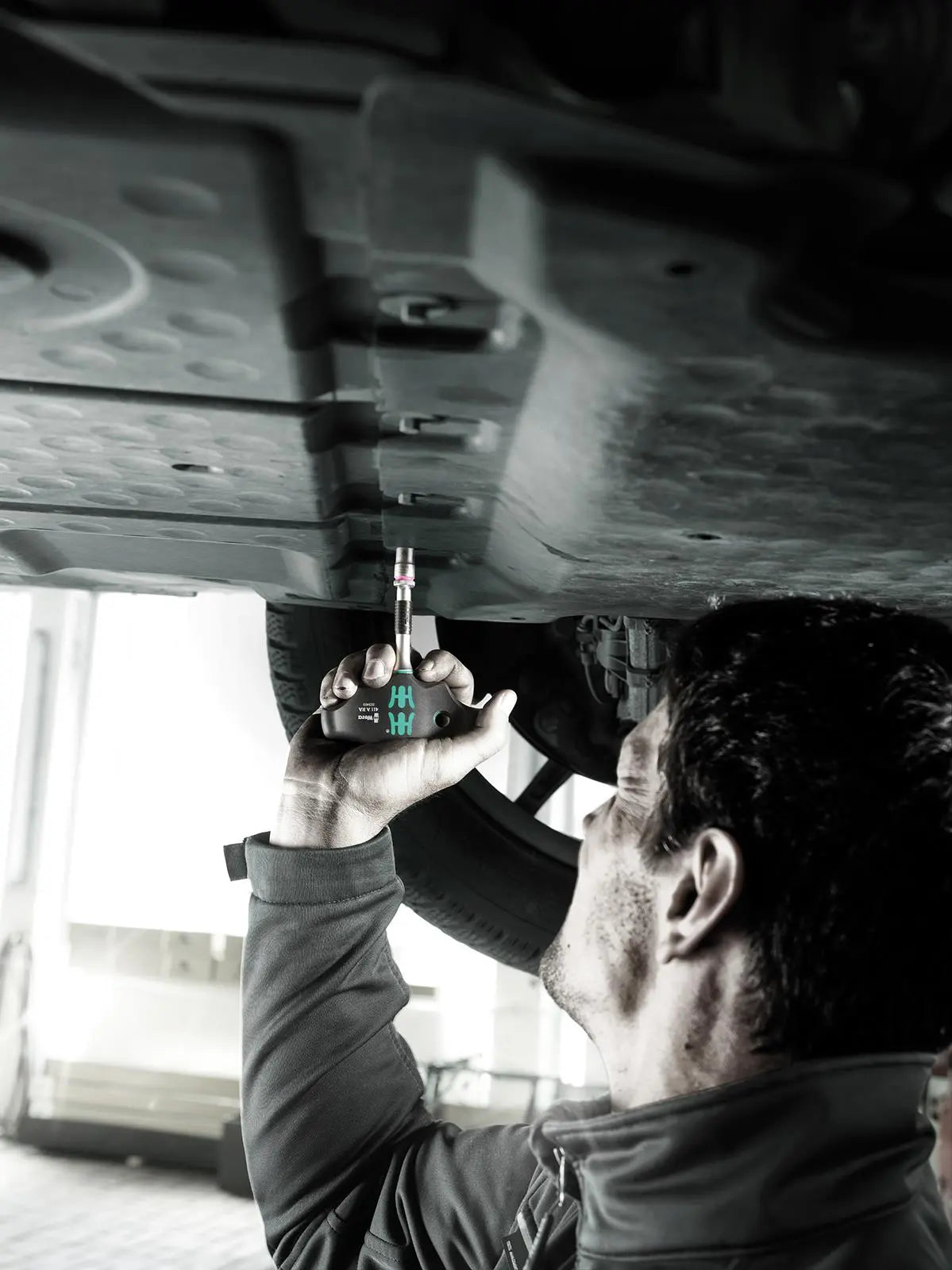 Wera T-Handle Adaptor Screwdriver 1/4" Drive with Ratchet Function 400 RA Set 2 9 Pieces 6-13mm Sockets White Rose Tools