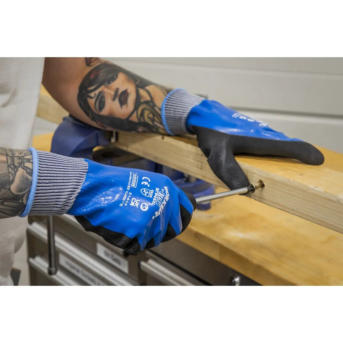 Worksafe by Sealey Waterproof Latex Gloves - (X-Large) - Pack of 6 Pairs White Rose Tools