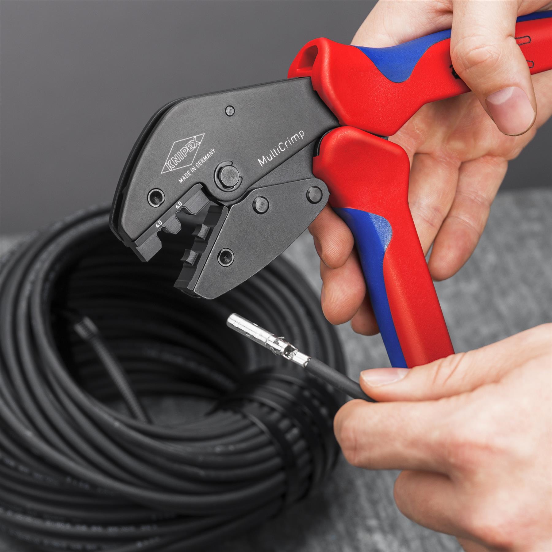 KNIPEX MultiCrimp PV for MC4 / MC4 EVO2 Wire Ferrules and Non Insulated Terminals 97 33 03 White Rose Tools