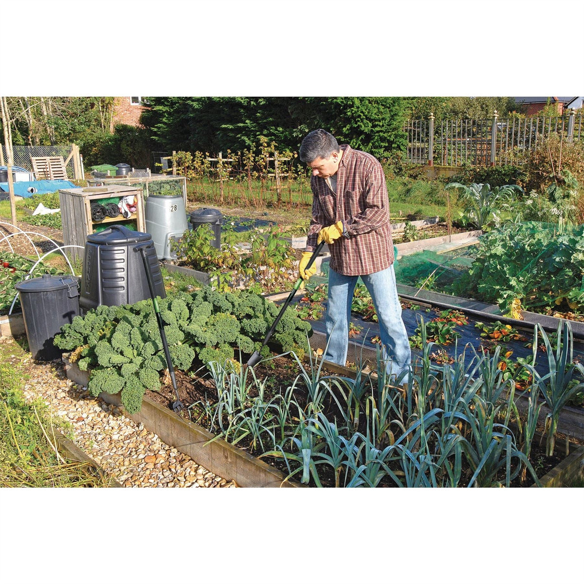 Draper Extra Long Carbon Hand 'T' Trowel 88803 White Rose Tools
