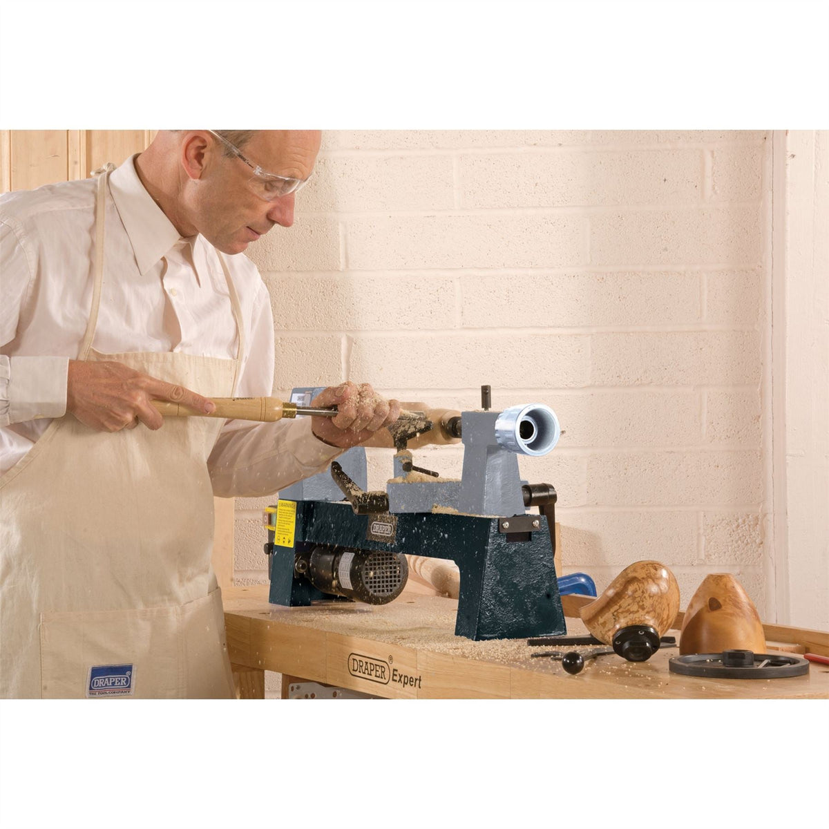 Draper 230V Variable Speed Mini Wood Lathe 250W 60988 White Rose Tools
