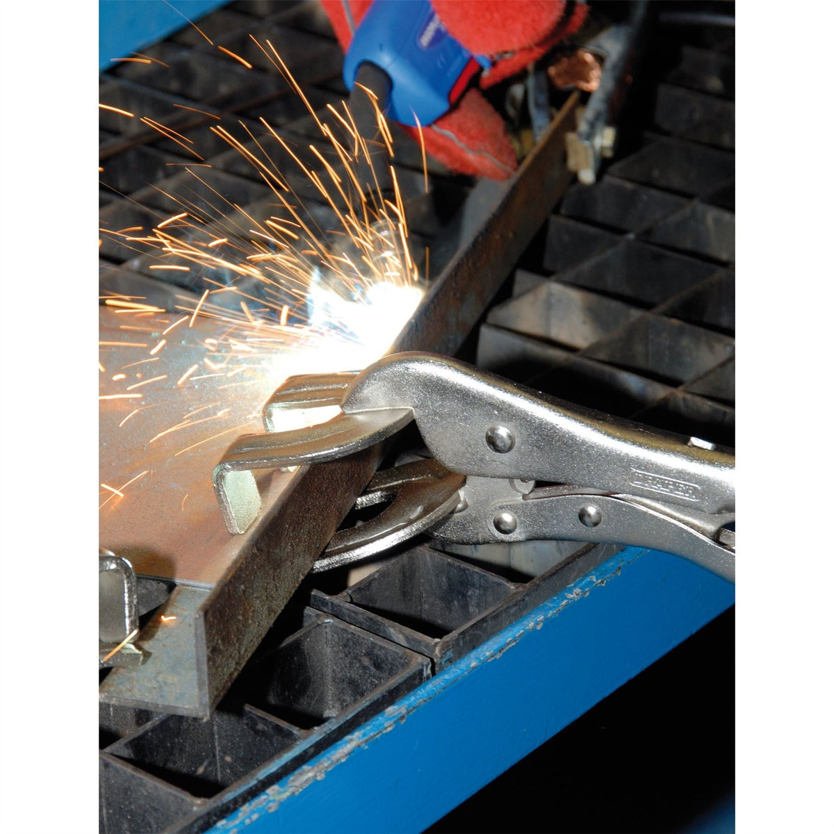 Draper Self Grip Welding Clamp 225mm 81650 White Rose Tools