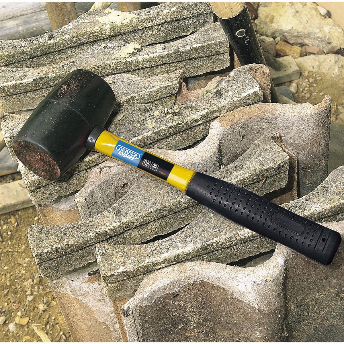 Draper Expert Rubber Mallet with Fibreglass Shaft 680g/24oz 72020 White Rose Tools