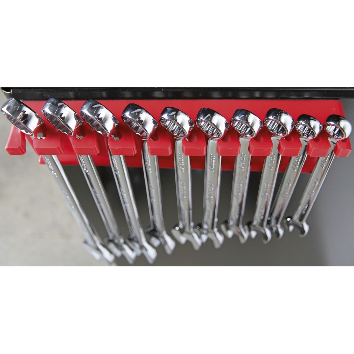 Sealey Magnetic Spanner Rail 10 Spanner Capacity Tool Storage for Tool Chest