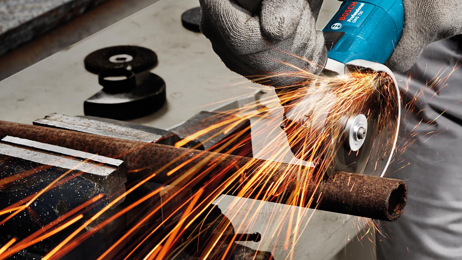 Bosch Angle Grinder 115mm 380W 240V Corded GWS 750 