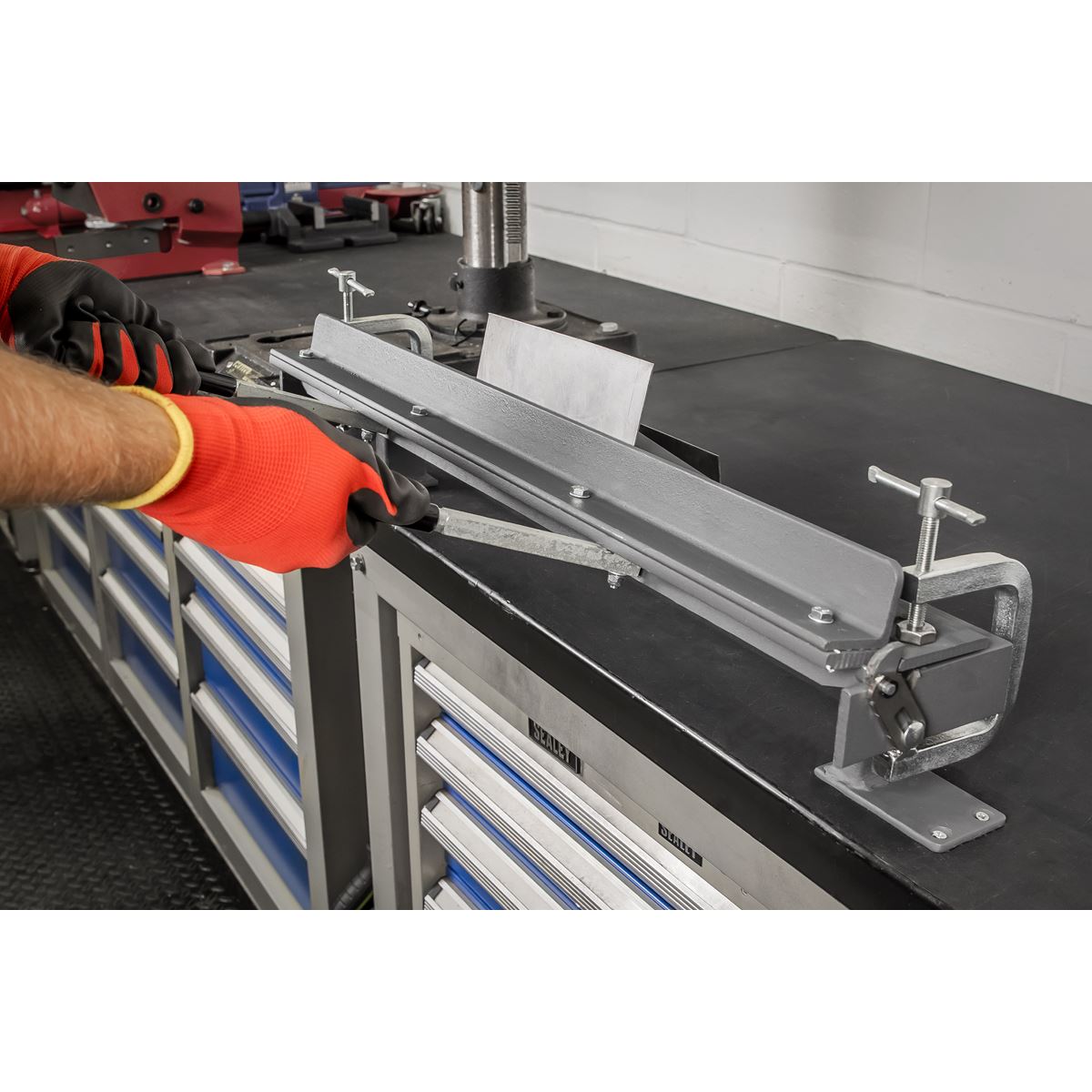 Sealey Vice/Bench Mounting Sheet Metal Folder 700mm 