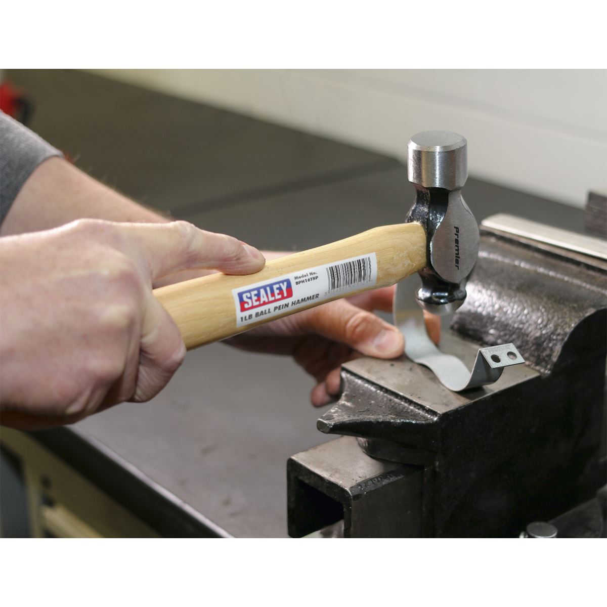 Sealey Premier Ball Pein Hammer 1lb Hickory Shaft