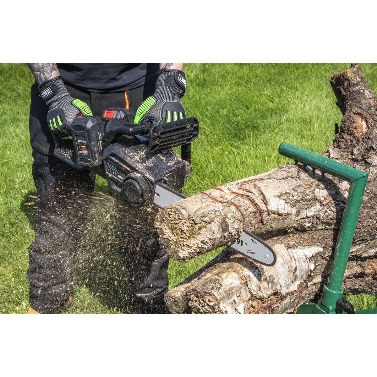 Sealey Chainsaw Kit 40V 4Ah SV20 Series 35cm 