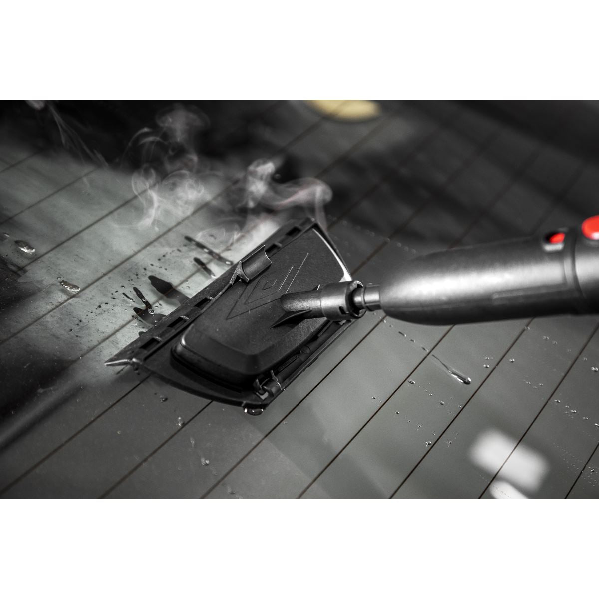 Sealey Steam Cleaner 2000W 1.8L Tank 