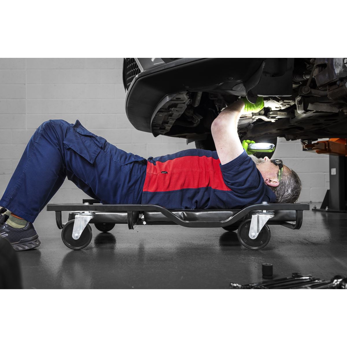 Sealey Steel Creeper with 4 Rough Ground 5" Wheels & Adjustable Back/Headrest