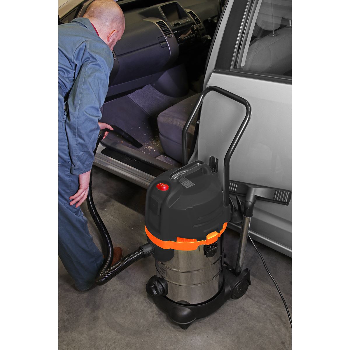 Sealey Vacuum Cleaner Cyclone Wet & Dry 30L Double Stage 1200W/230V 