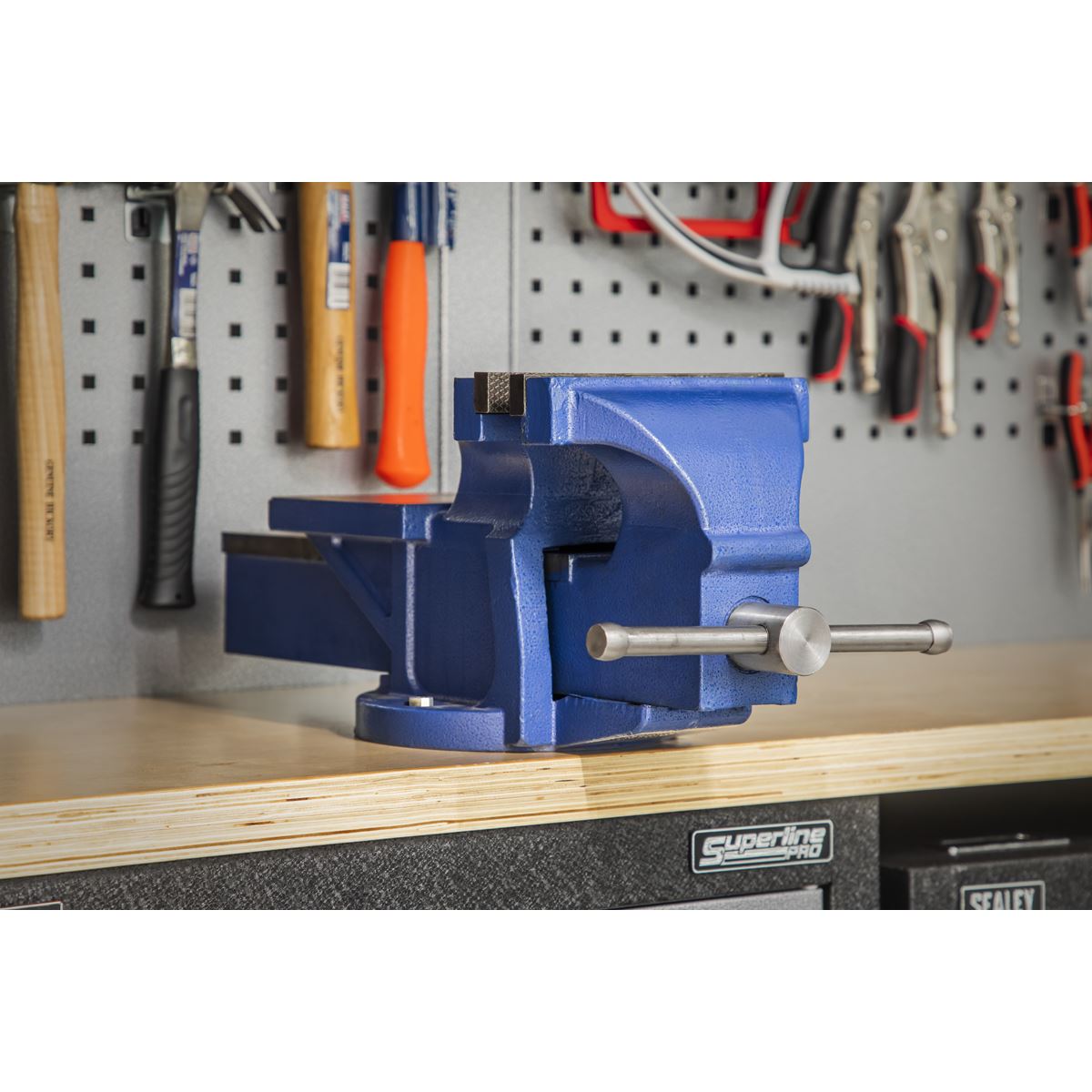 Sealey Vice 200mm Fixed Base Professional Heavy-Duty