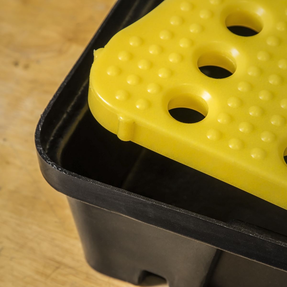 Sealey Spill Tray with Platform 10L 