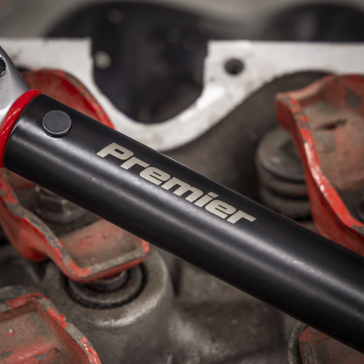Sealey Premier Black Torque Wrench Micrometer Style 1/2"Sq Drive Calibrated 40-220Nm - Premier Black 