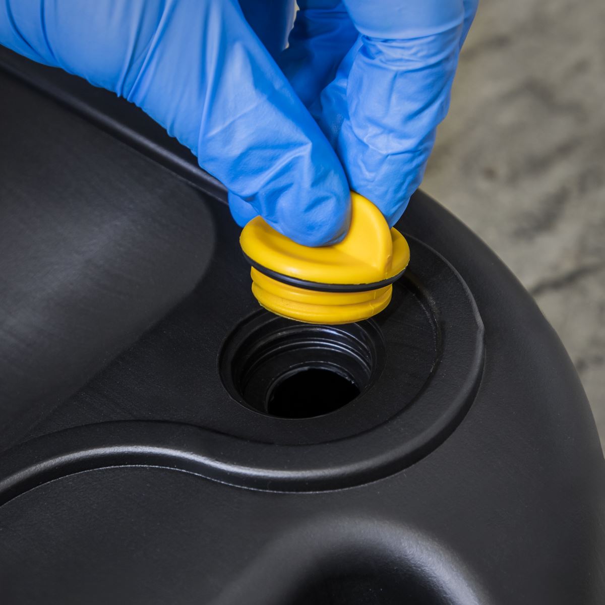 Sealey Oil/Fluid Drain & Recycle Container 6L 