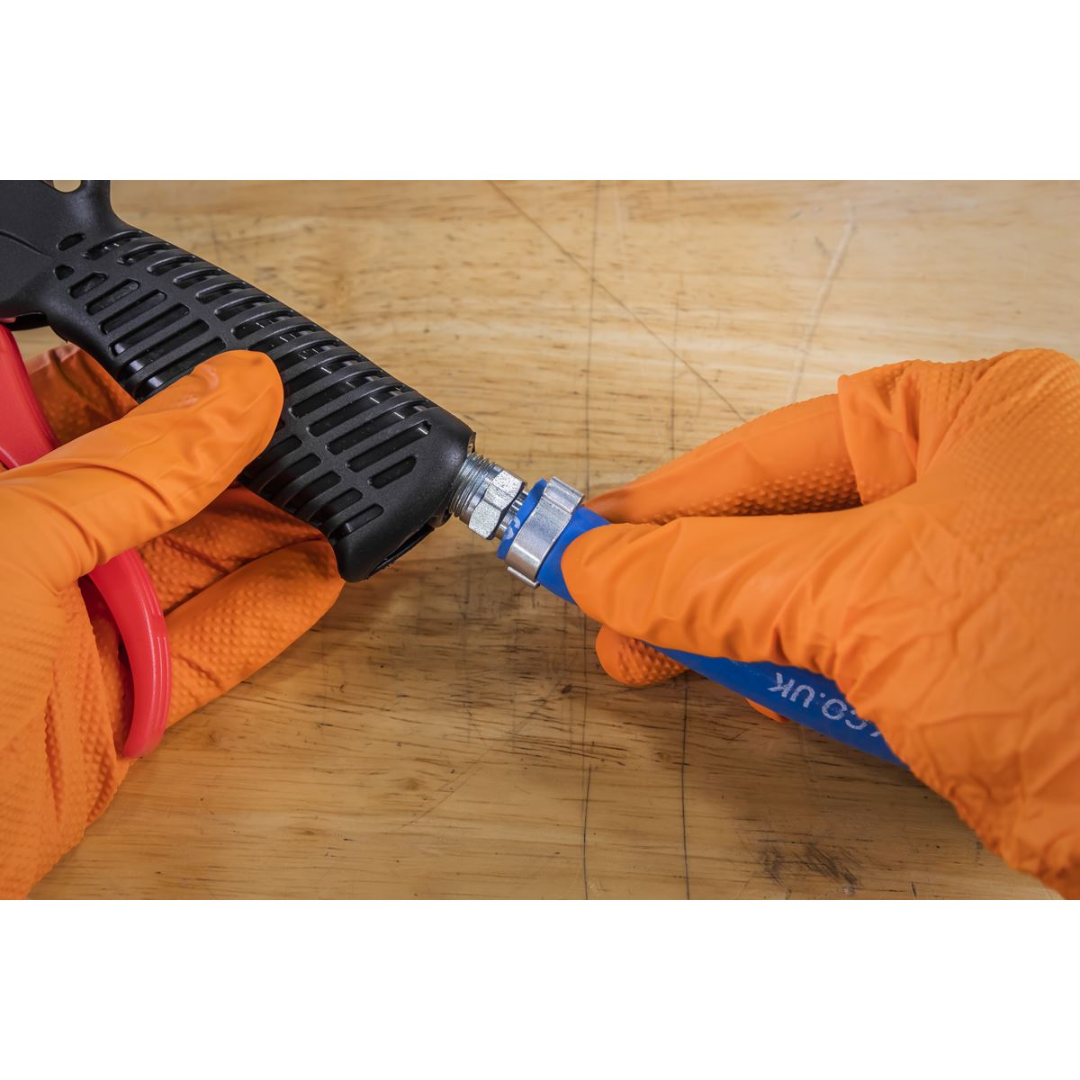 Sealey Air Blow Gun 100mm with 1/4"BSP Air Inlet & Safety Nozzle 