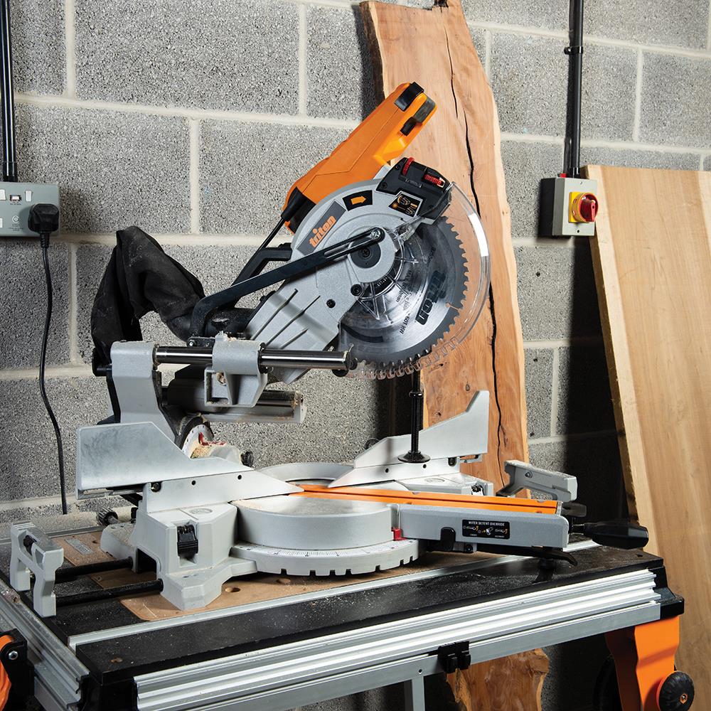 Triton 1800W Sliding Compound Mitre Saw 254mm TCMS254 524891