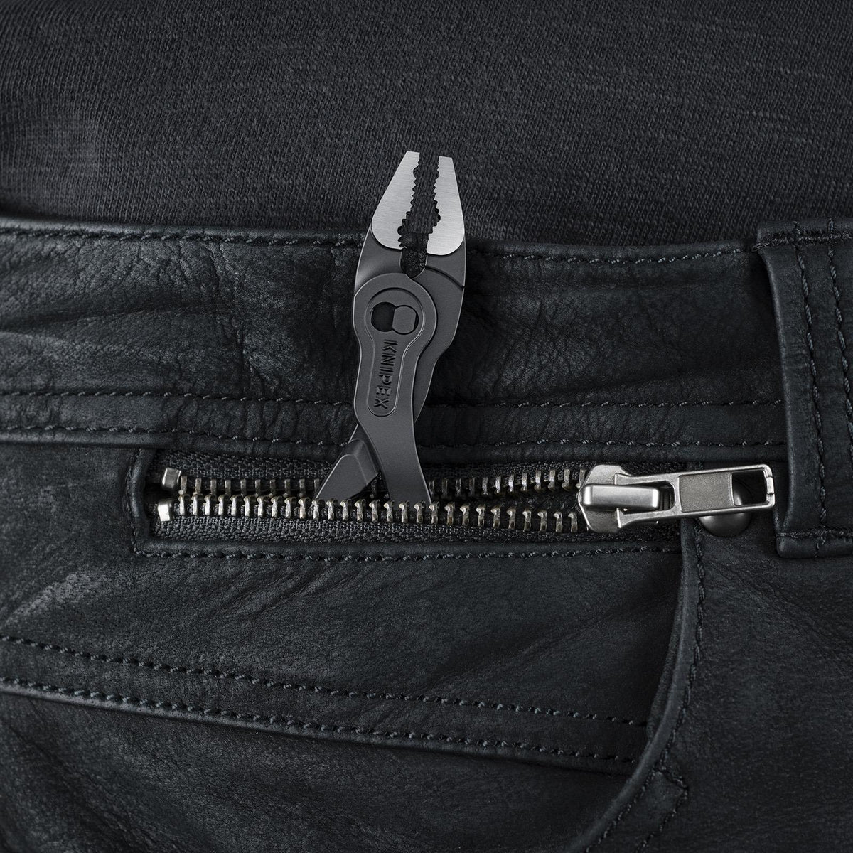 German-made KNIPEX 82 00 100 XS water pump pliers