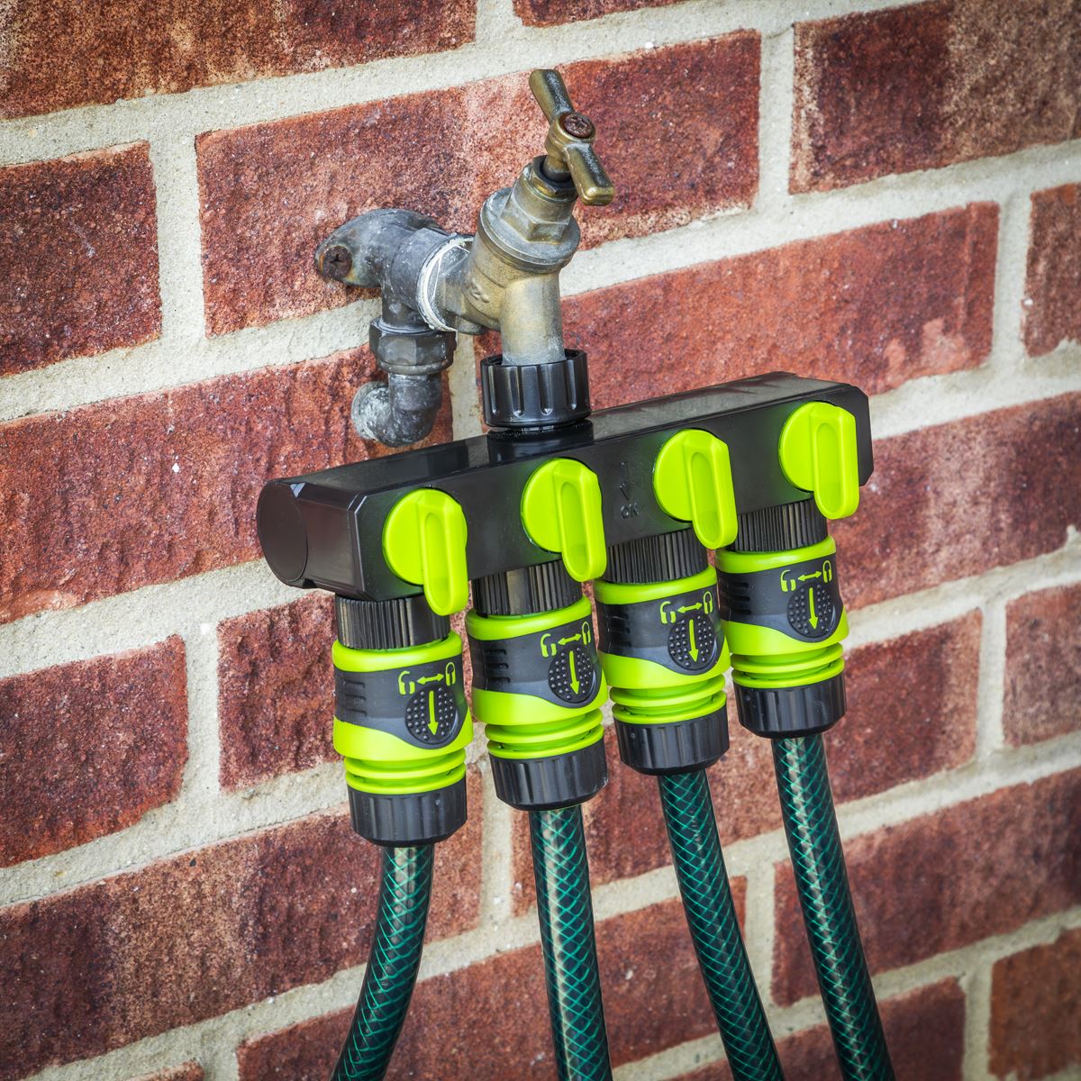 Sealey 4-Way Garden Water Distributor  White Rose Tools