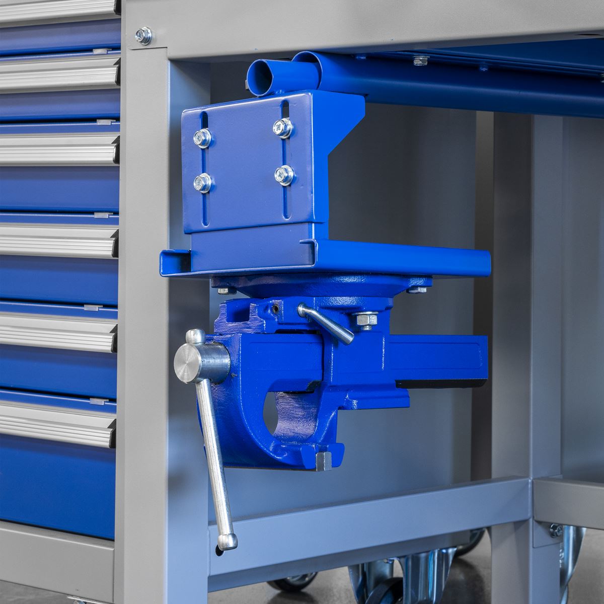 Sealey Vice Mounting Plate for API Series Workbenches 
