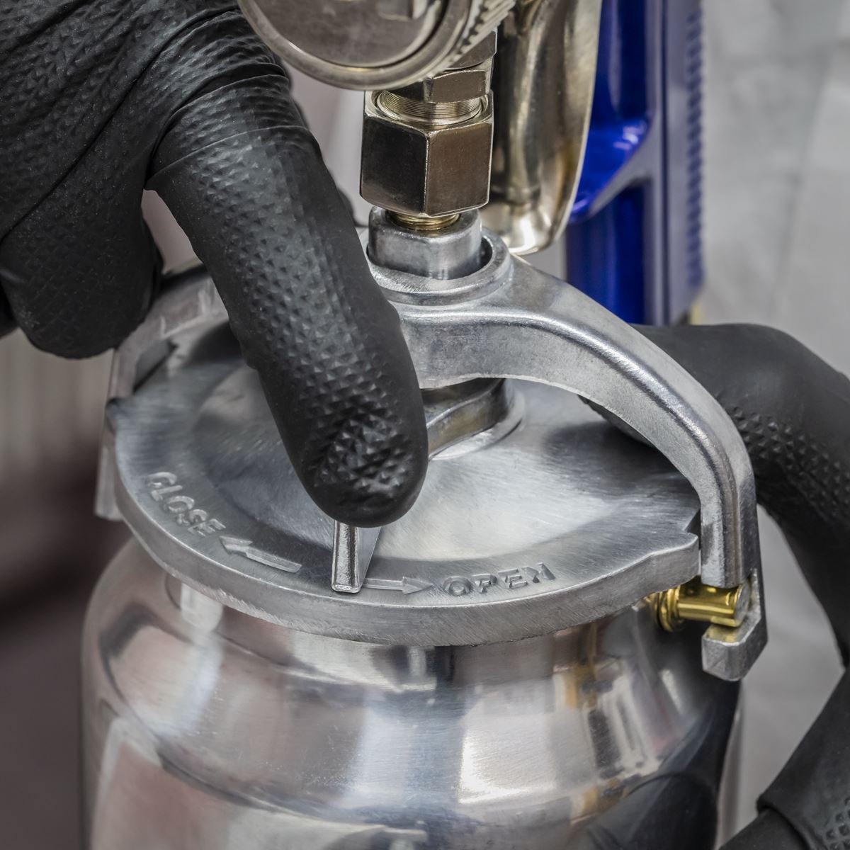Sealey Suction Feed Spray Gun 1.7mm Set-Up 