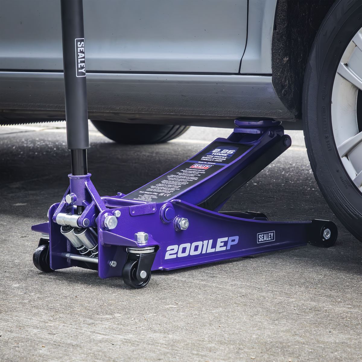 Sealey Low Profile Rocket Lift Trolley Jack 2.25 Tonne - Purple  White Rose Tools