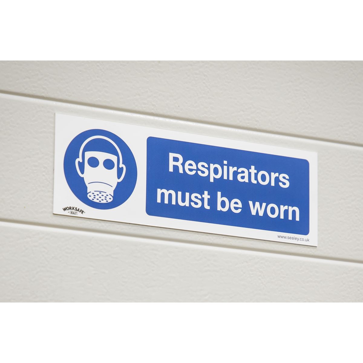 Worksafe by Sealey Mandatory Safety Sign - Respirators Must Be Worn - Self-Adhesive Vinyl - Pack of 10