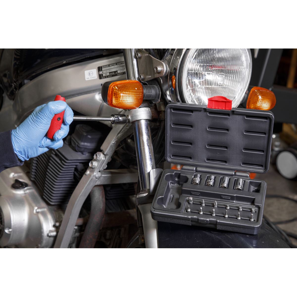 Sealey Socket and JIS Bit Set 18pc 
