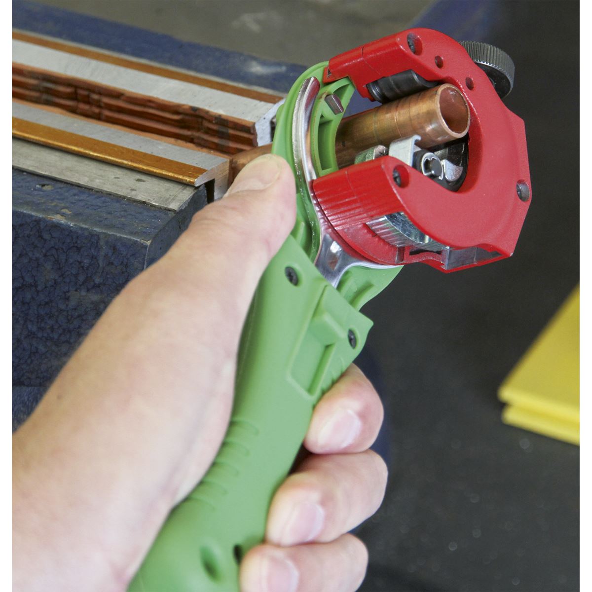 Sealey Premier Ratcheting Pipe Cutter 2-in-1 Ø6-28mm 
