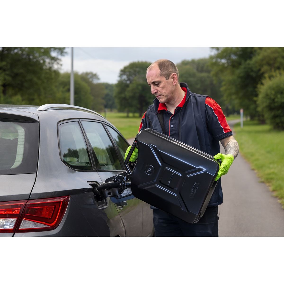 Siegen by Sealey Jerry Can 20L - Black