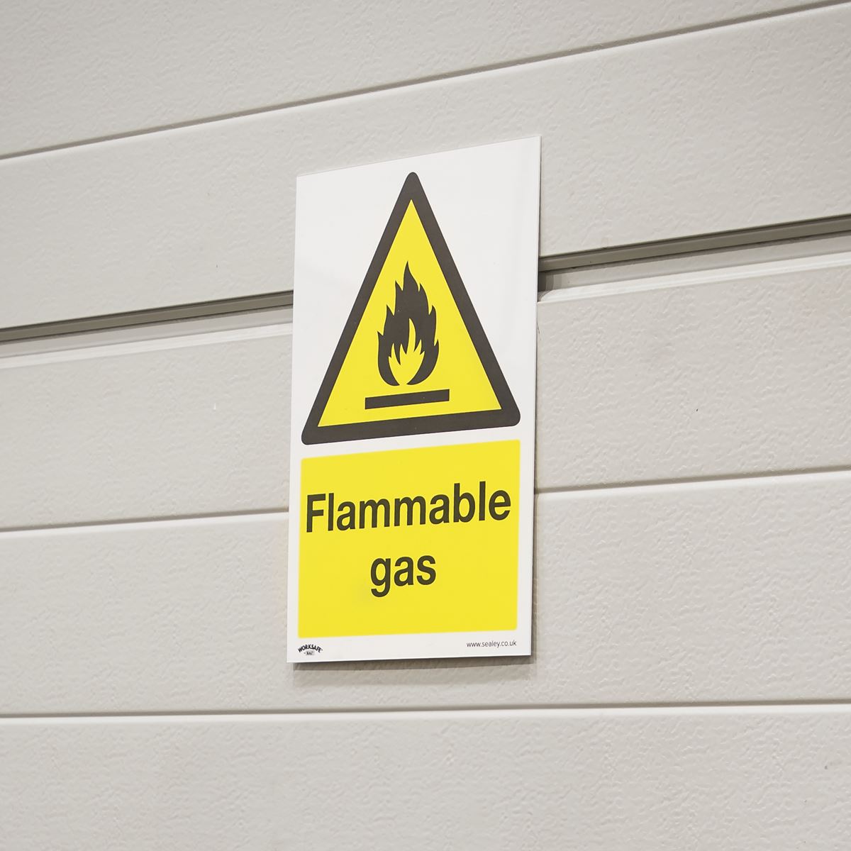 Worksafe by Sealey Warning Safety Sign - Flammable Gas - Rigid Plastic