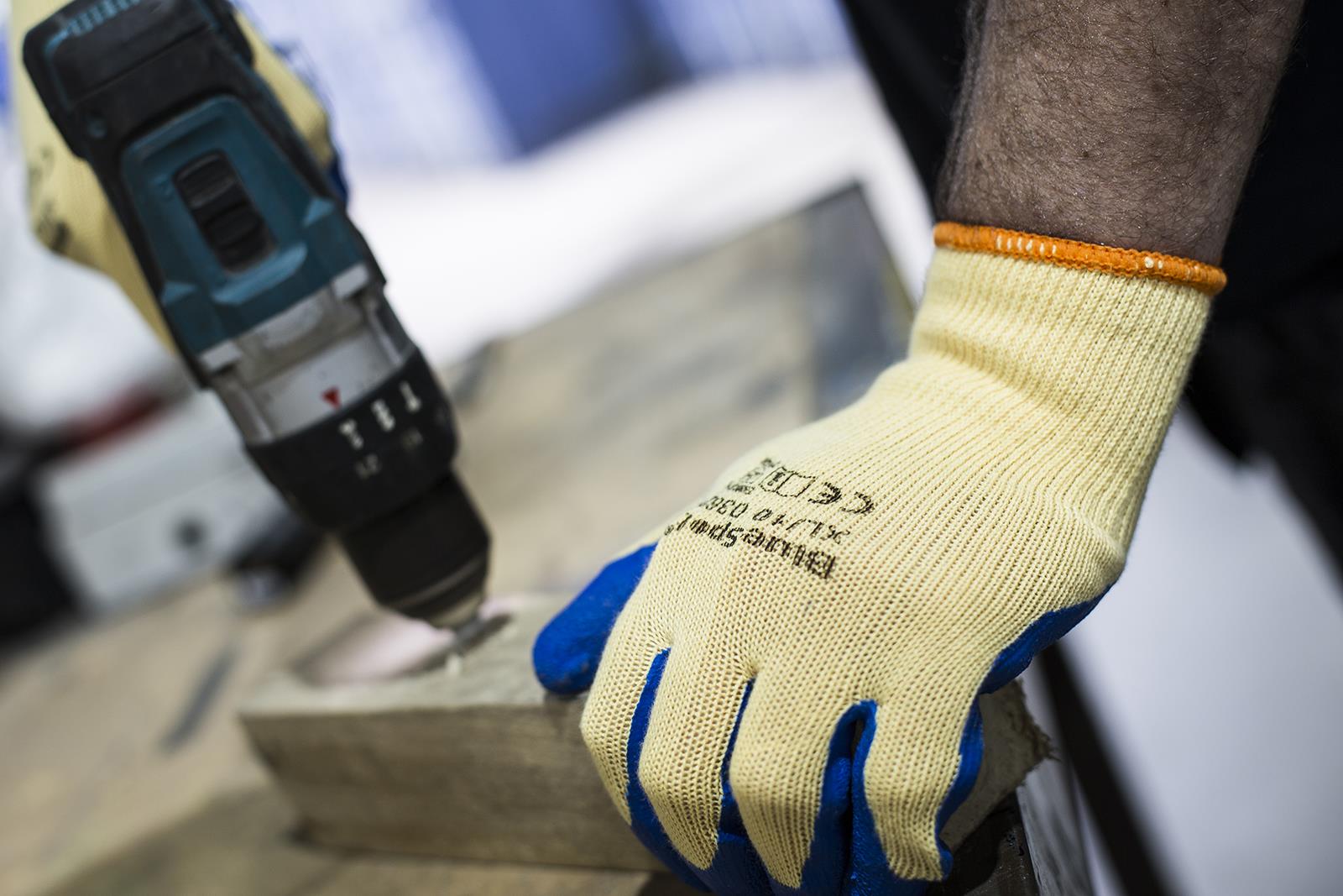 BlueSpot Latex Grip Gloves 1 Pair