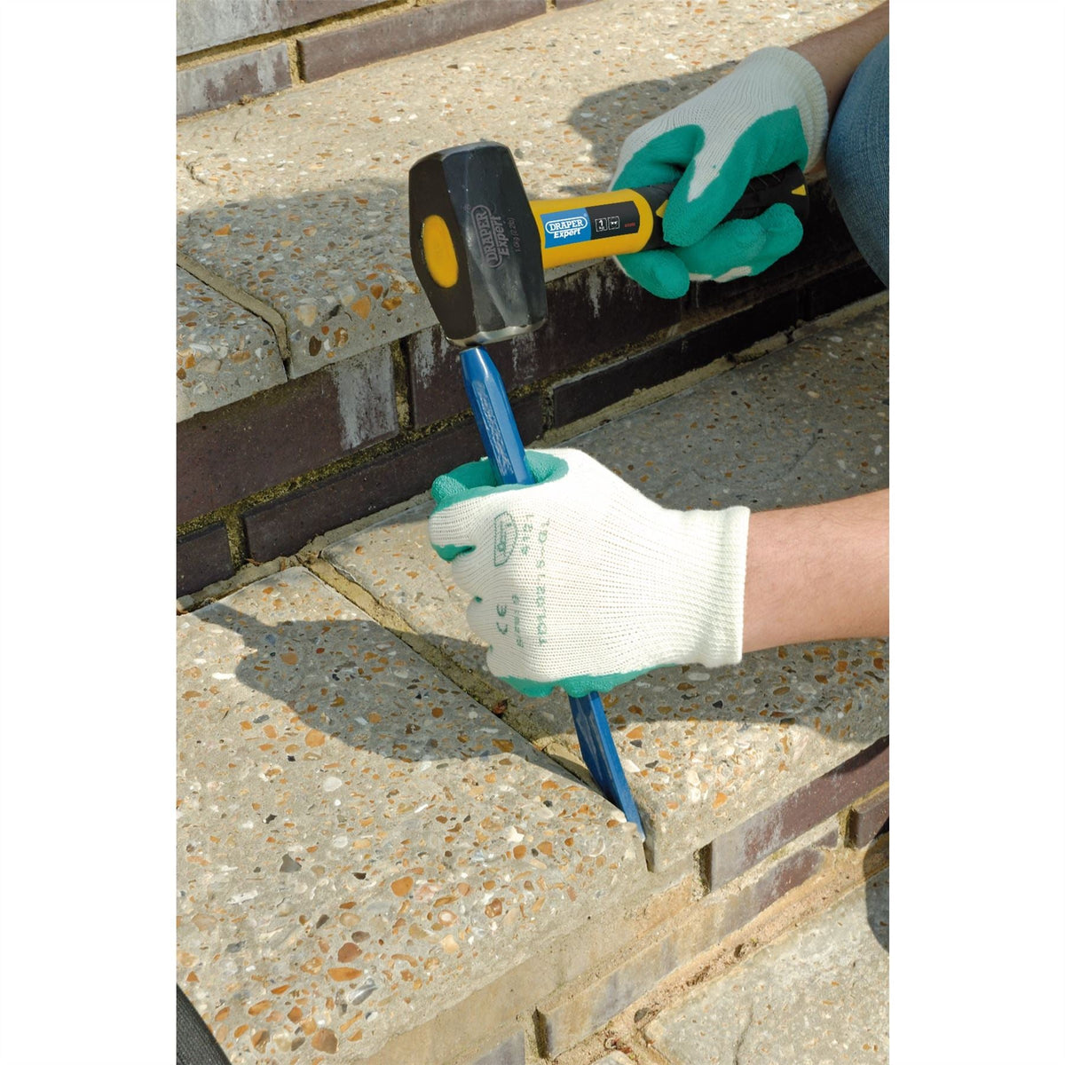 Draper Expert Fibreglass Shaft Club Hammer 1kg/2.2lb 63350  White Rose Tools
