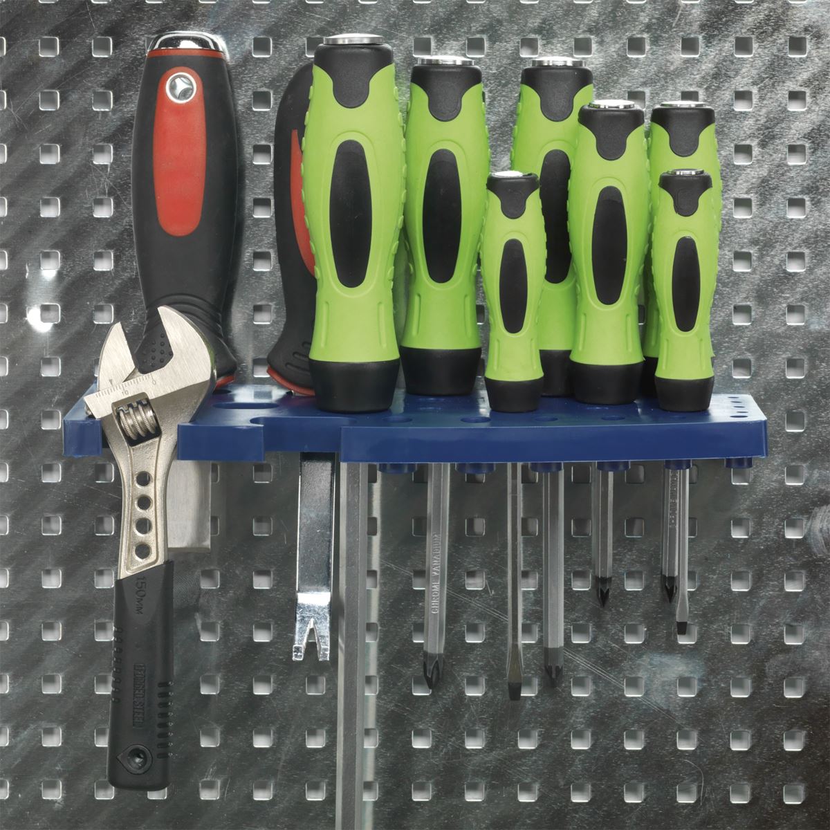 Siegen by Sealey Wall Storage Pegboard Set 34pc 