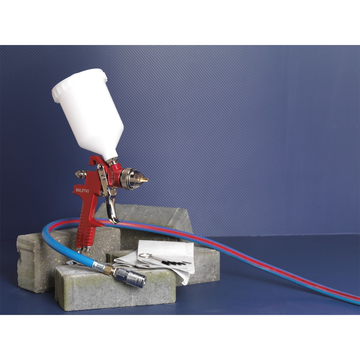 Sealey HVLP Gravity Feed Spray Gun 1.3mm Set-Up