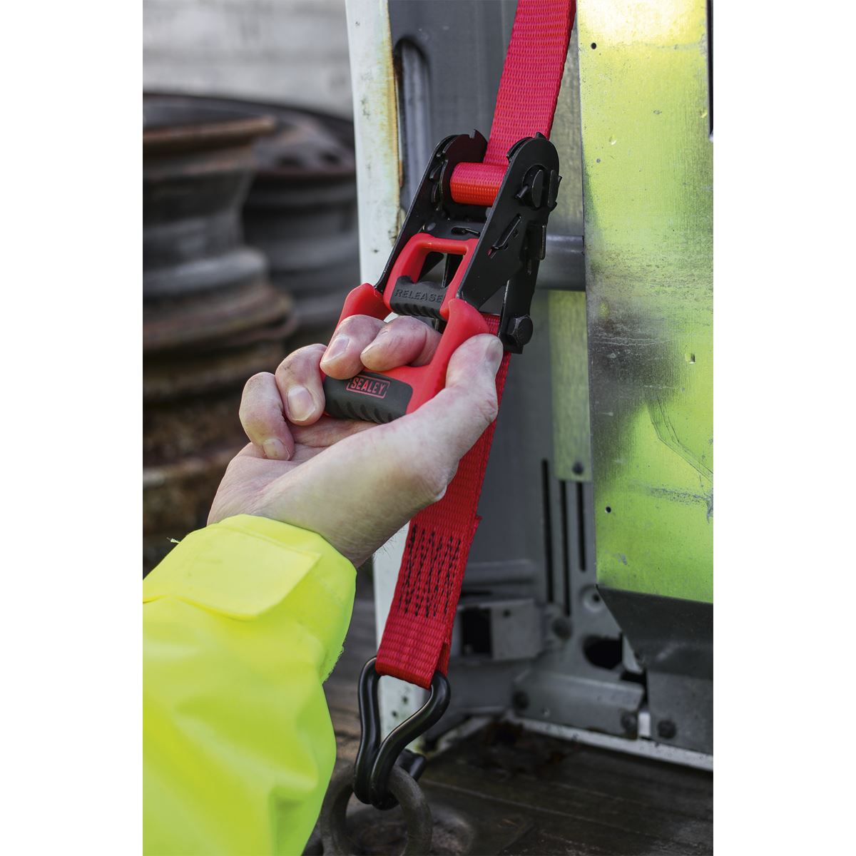 Sealey Ratchet Straps 32mm x 4.9m Polyester Webbing with J-Hooks 1200kg Breaking Strength - 2 Pairs 