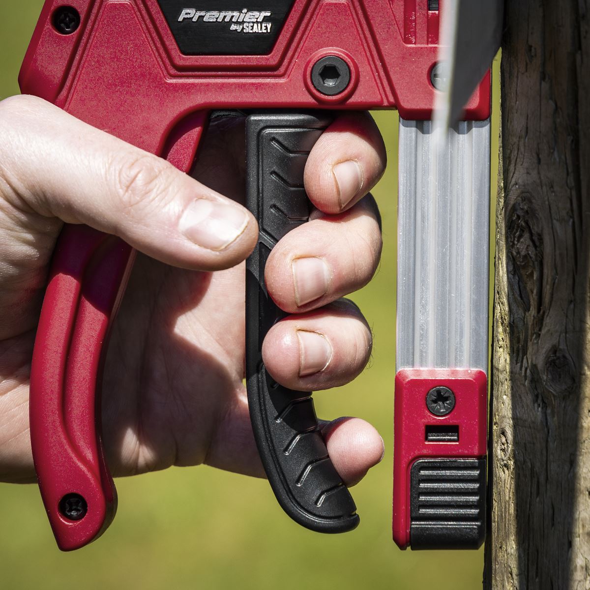 Sealey Premier Heavy-Duty Staple & Brad Nail Gun 