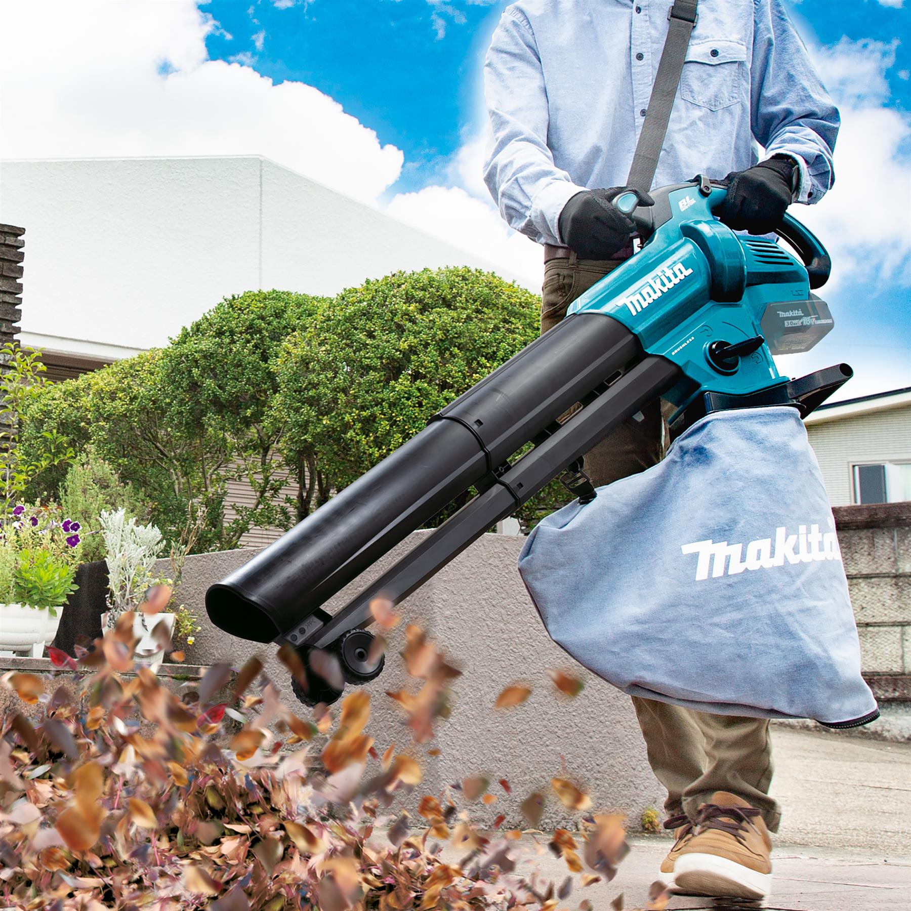 Makita Leaf Blower Vacuum 18V LXT Brushless Cordless Garden Grass Clip