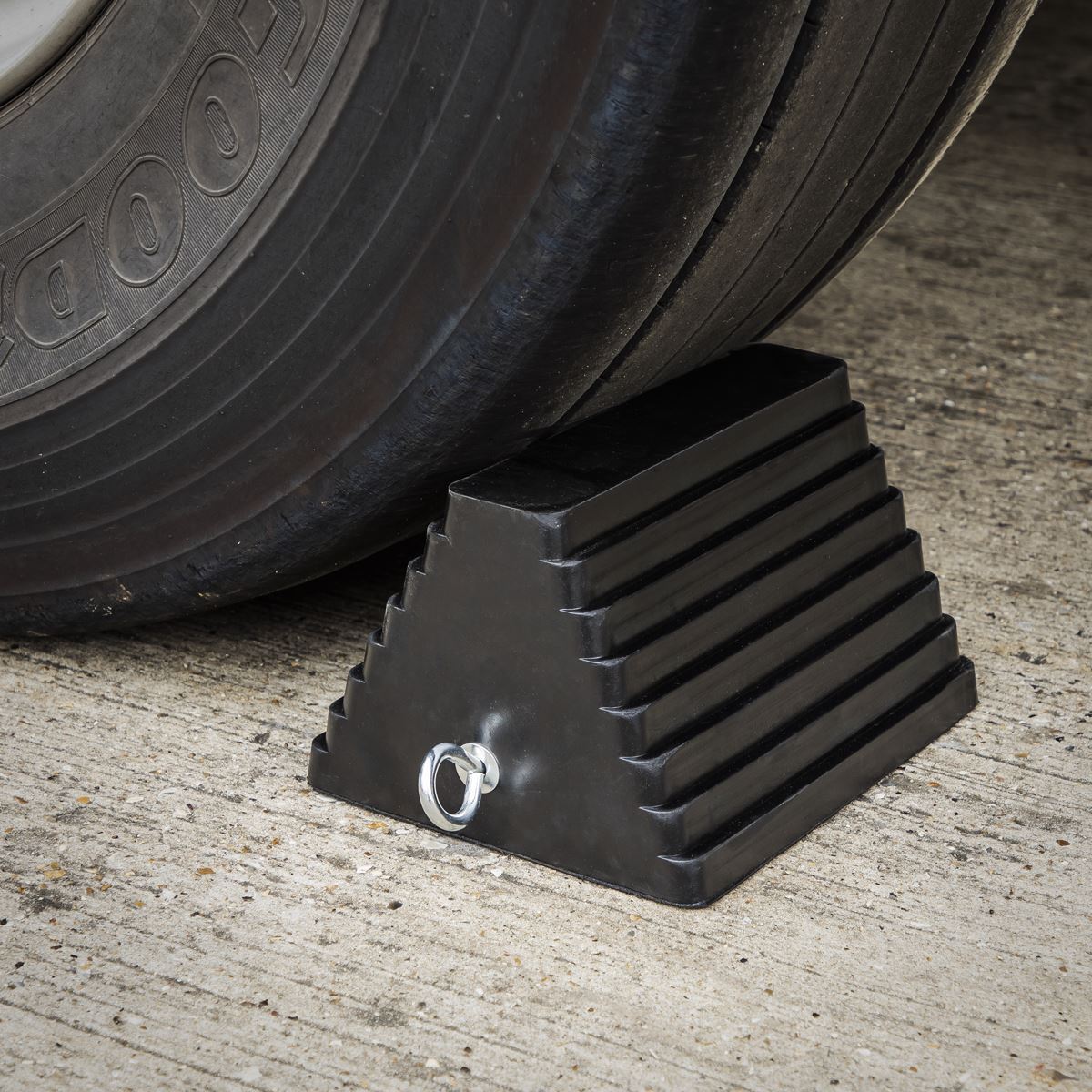 Sealey Rubber Wheel Chock 3.8kg - Single 