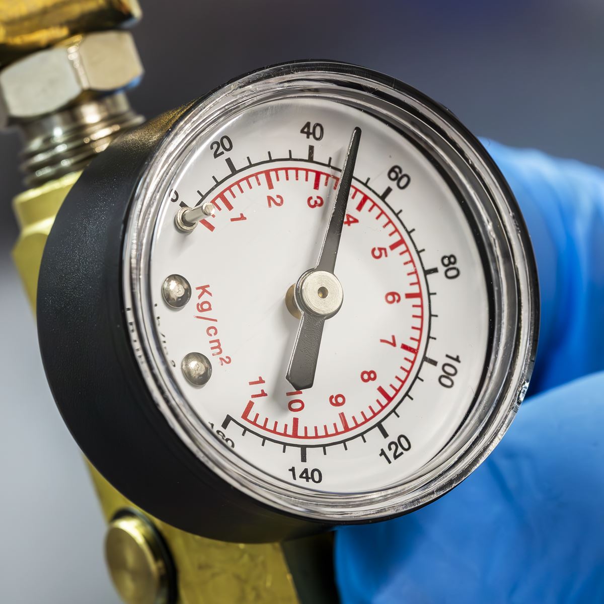 Sealey On-Gun Regulator with Gauge 