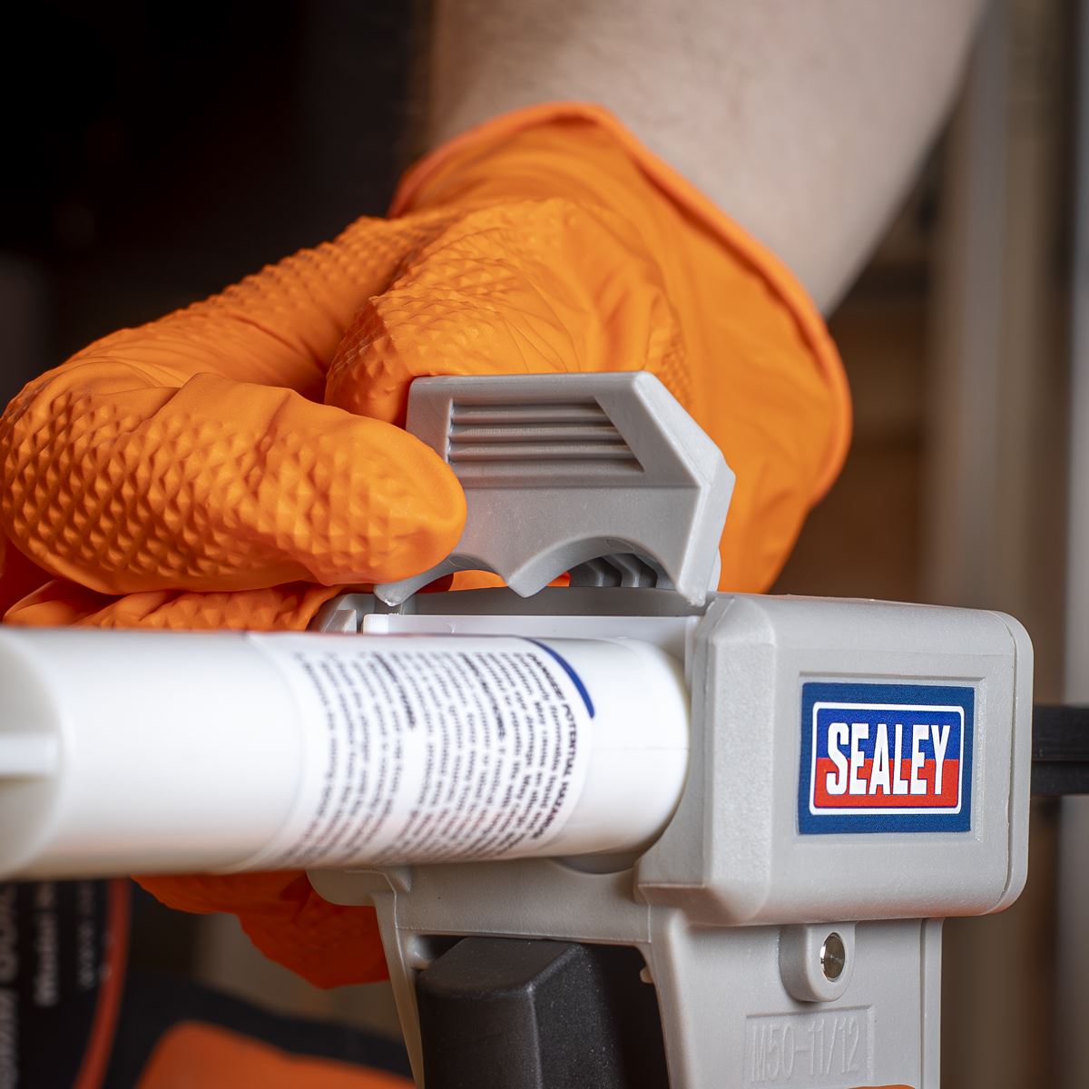Sealey Dual Mix Applicator Gun  White Rose Tools