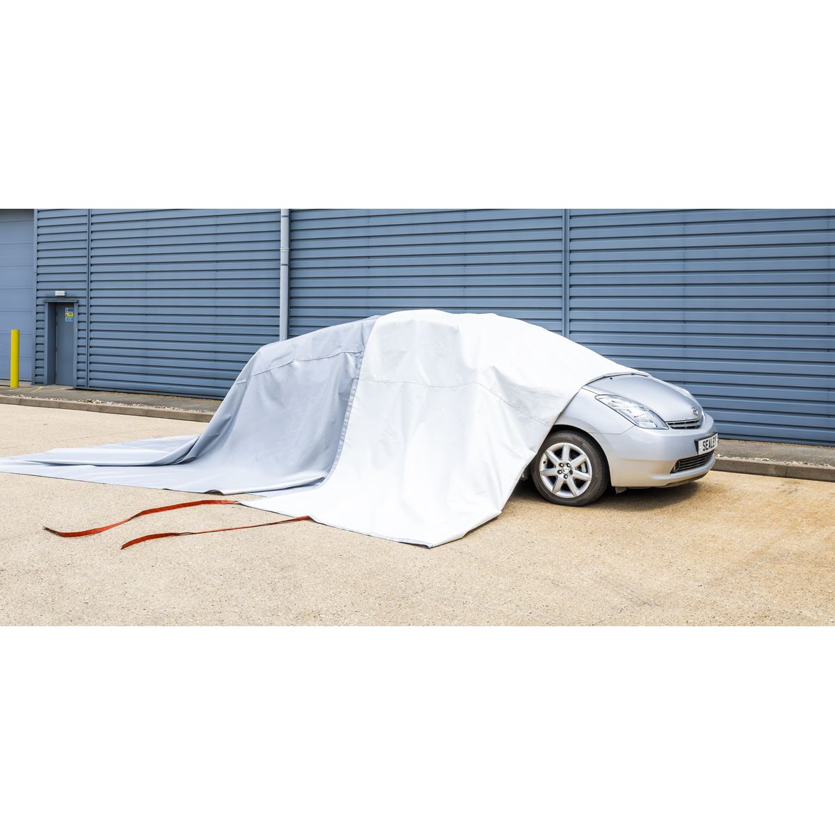 Sealey Vehicle Fire Safety Blanket - Silicone Coated 6 x 8m  White Rose Tools