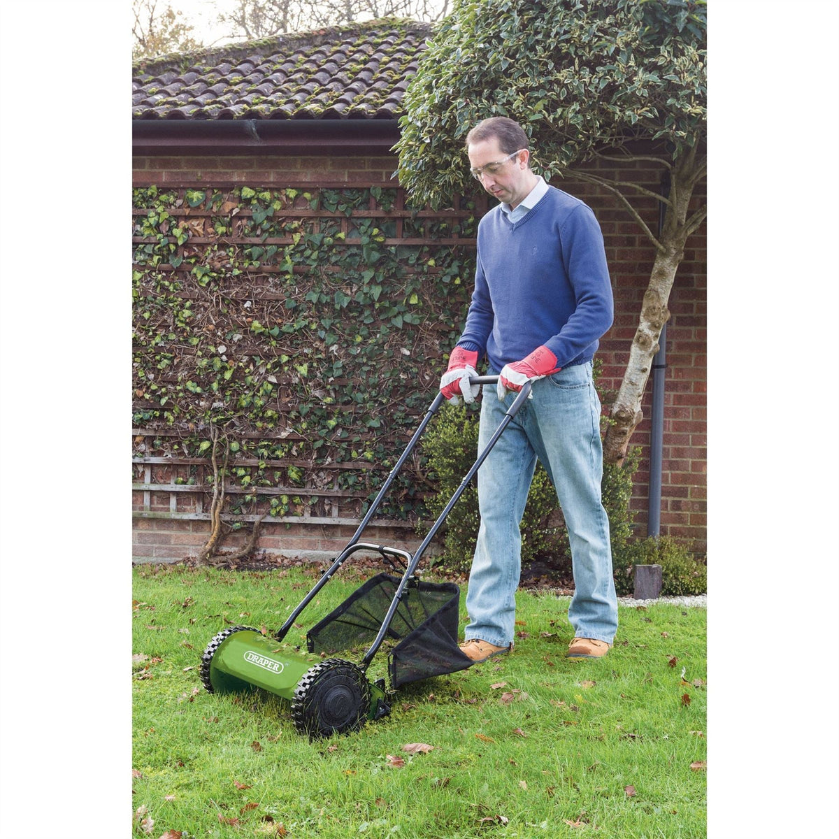 Draper Hand Push Lawn Mower 380mm 84749  White Rose Tools