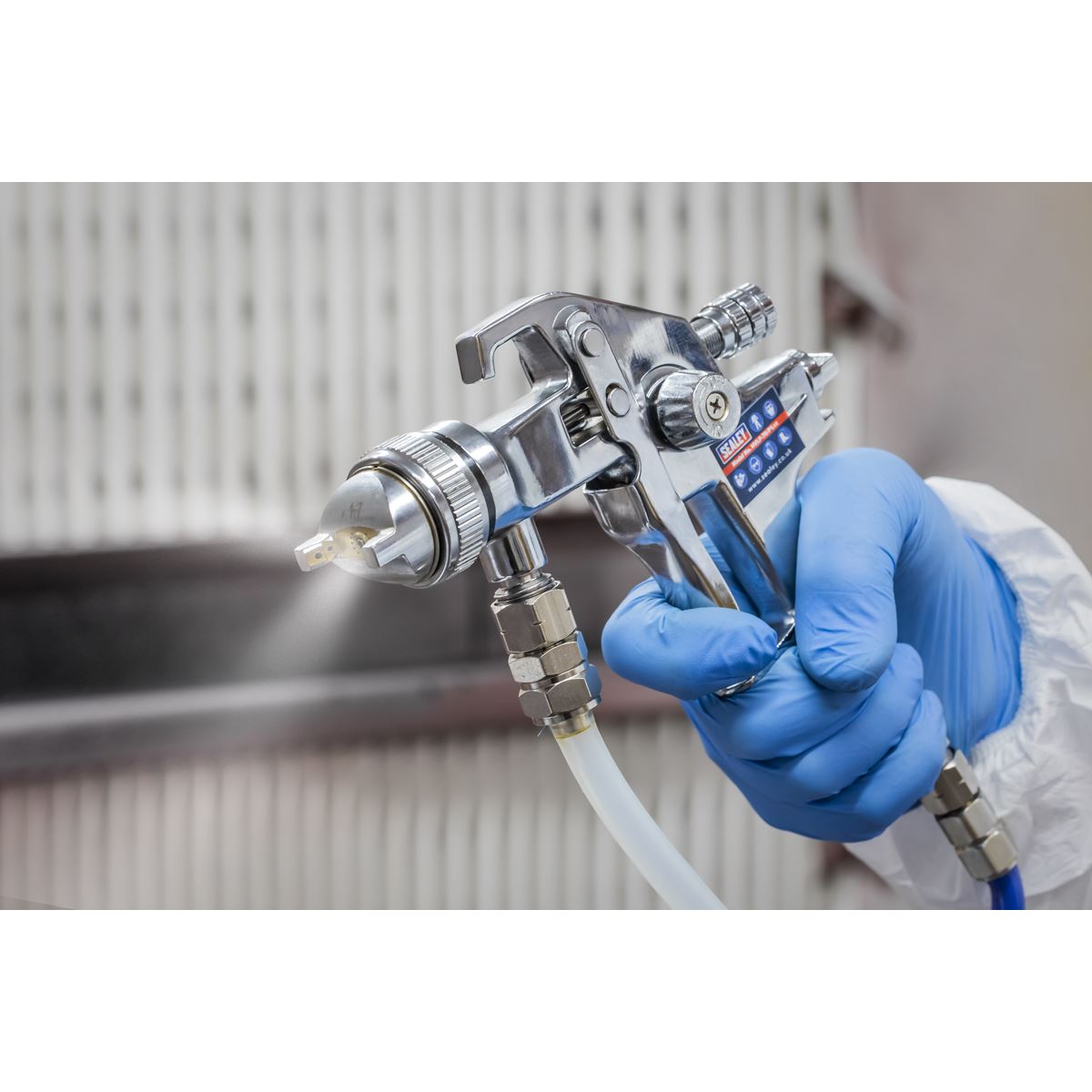 Sealey HVLP Pressure Pot System with Spray Gun & Hoses 1.7mm Set-Up 