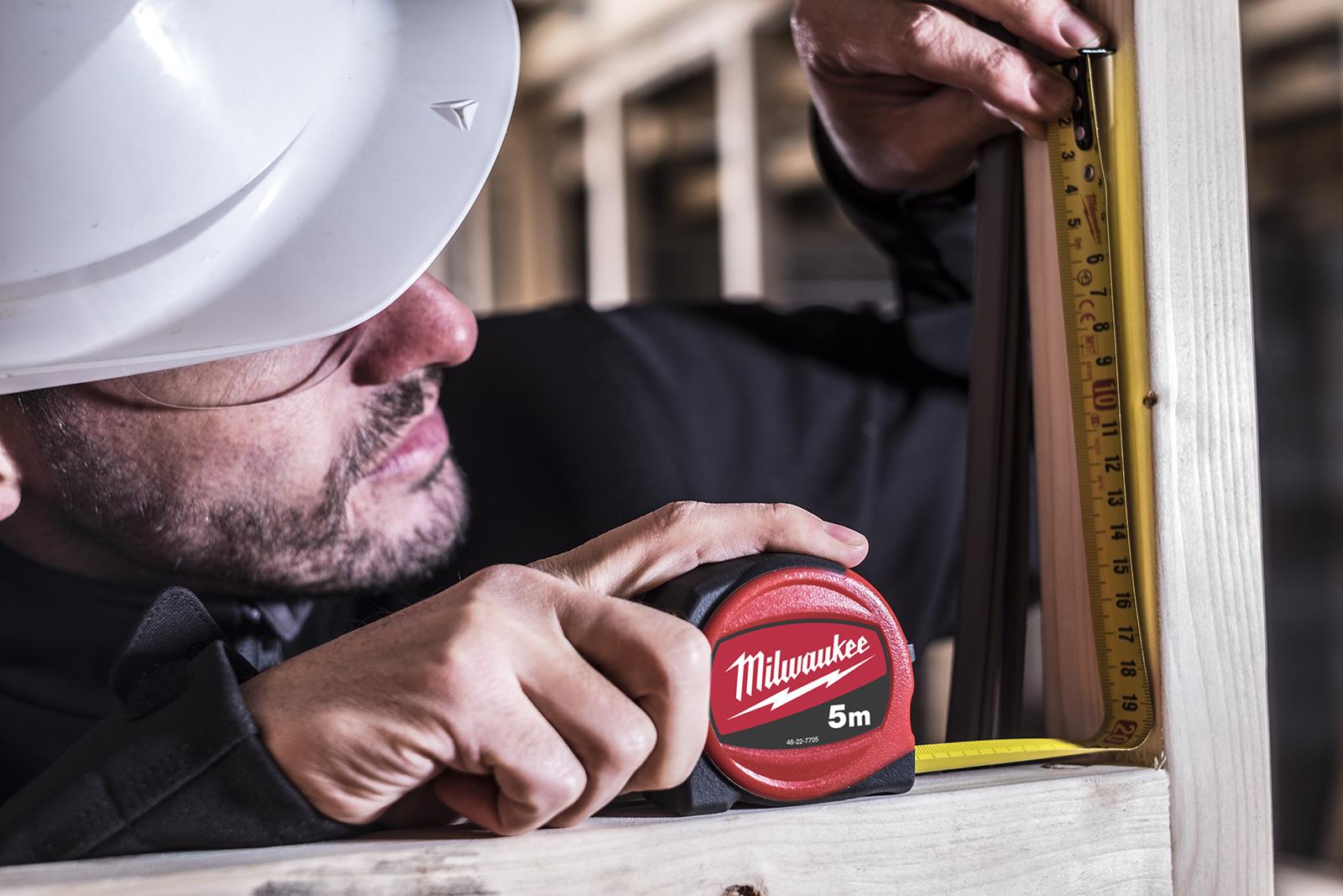 Milwaukee Tape Measure 5m Metric Slimline Pocket Tape 25mm Blade Width 
