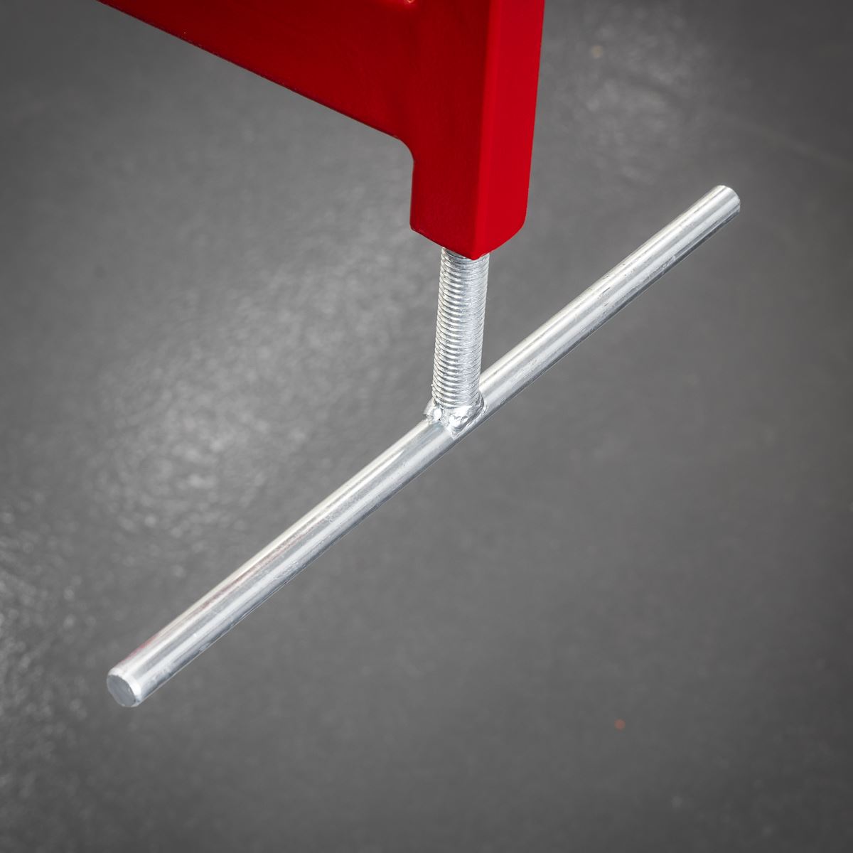Sealey Small English Wheel for Sheet Metal Shaping/Forming & Car Body Repair  White Rose Tools