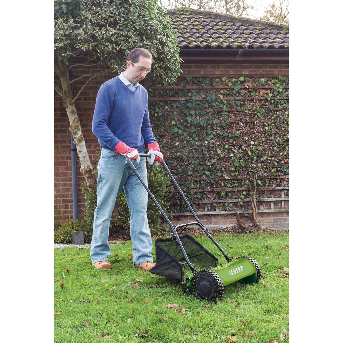 Draper Hand Push Lawn Mower 380mm 84749  White Rose Tools