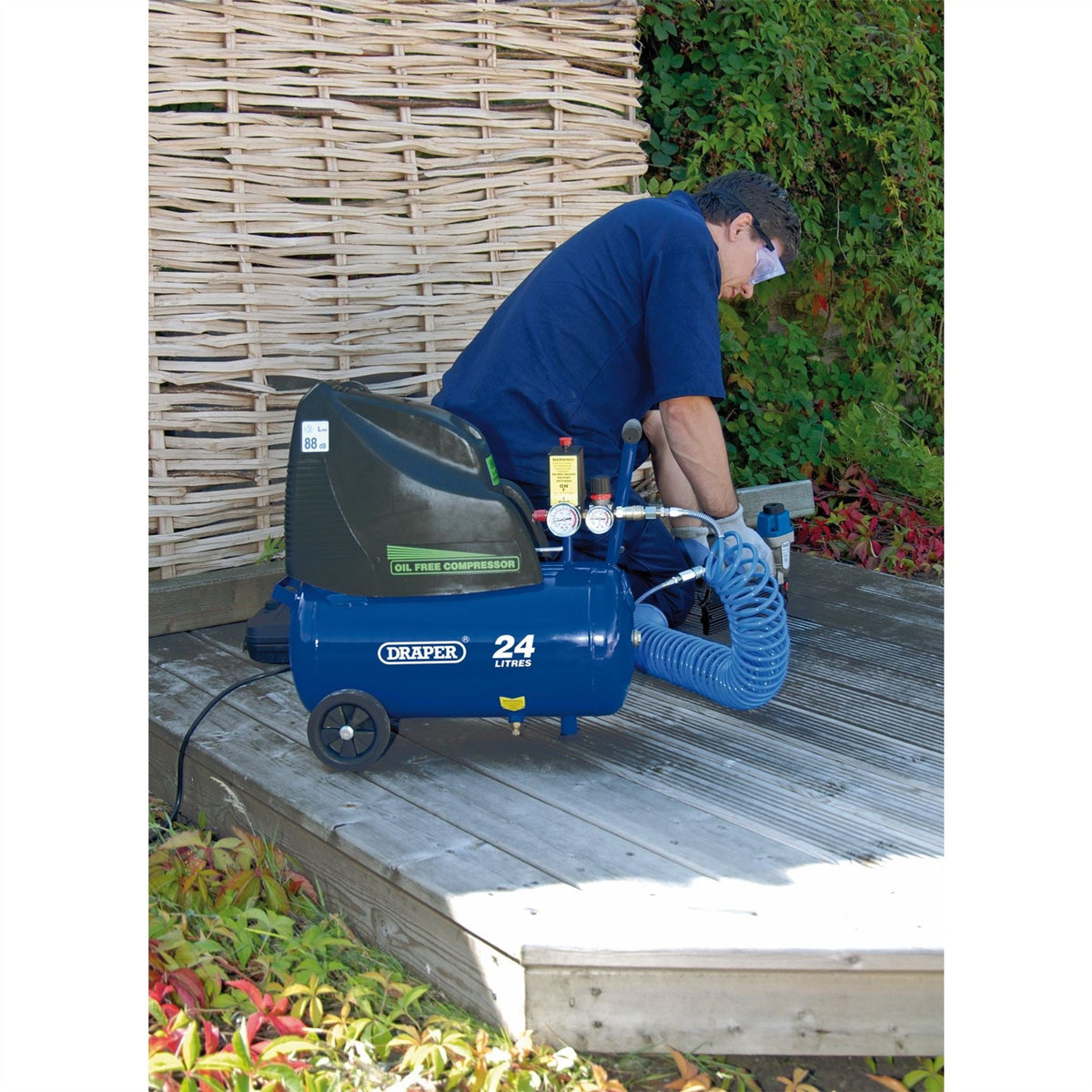 Draper 230V 24L Direct Drive Oil-Free Air Compressor 1.1kW/1.5hp 24978  White Rose Tools